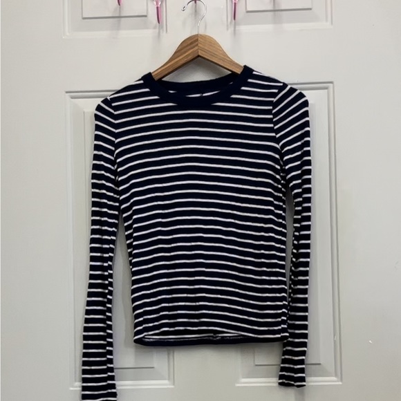 striped long sleeve - Picture 1 of 2